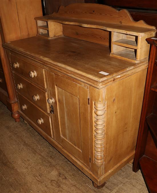 A Victorian pine sideboard